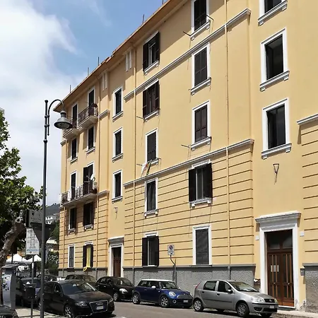 Sotto Il Segno Dei Pesci By Interhome Formia